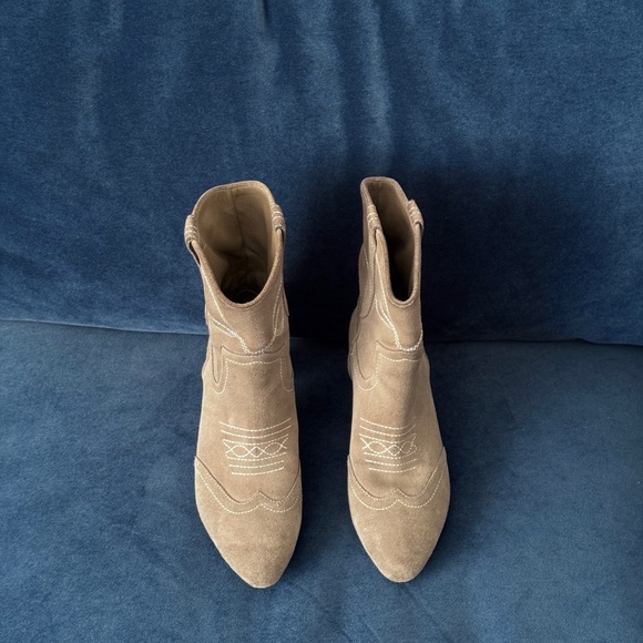 ANTHROPOLOGIE X SILENT D Size 
36 TAITES KITTEN‎ HEEL ANKLE BOOT - Picture 7 of 7